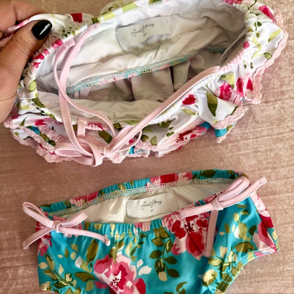 SweetHoney Ruffle Bikini Set - Picture 4 of 4